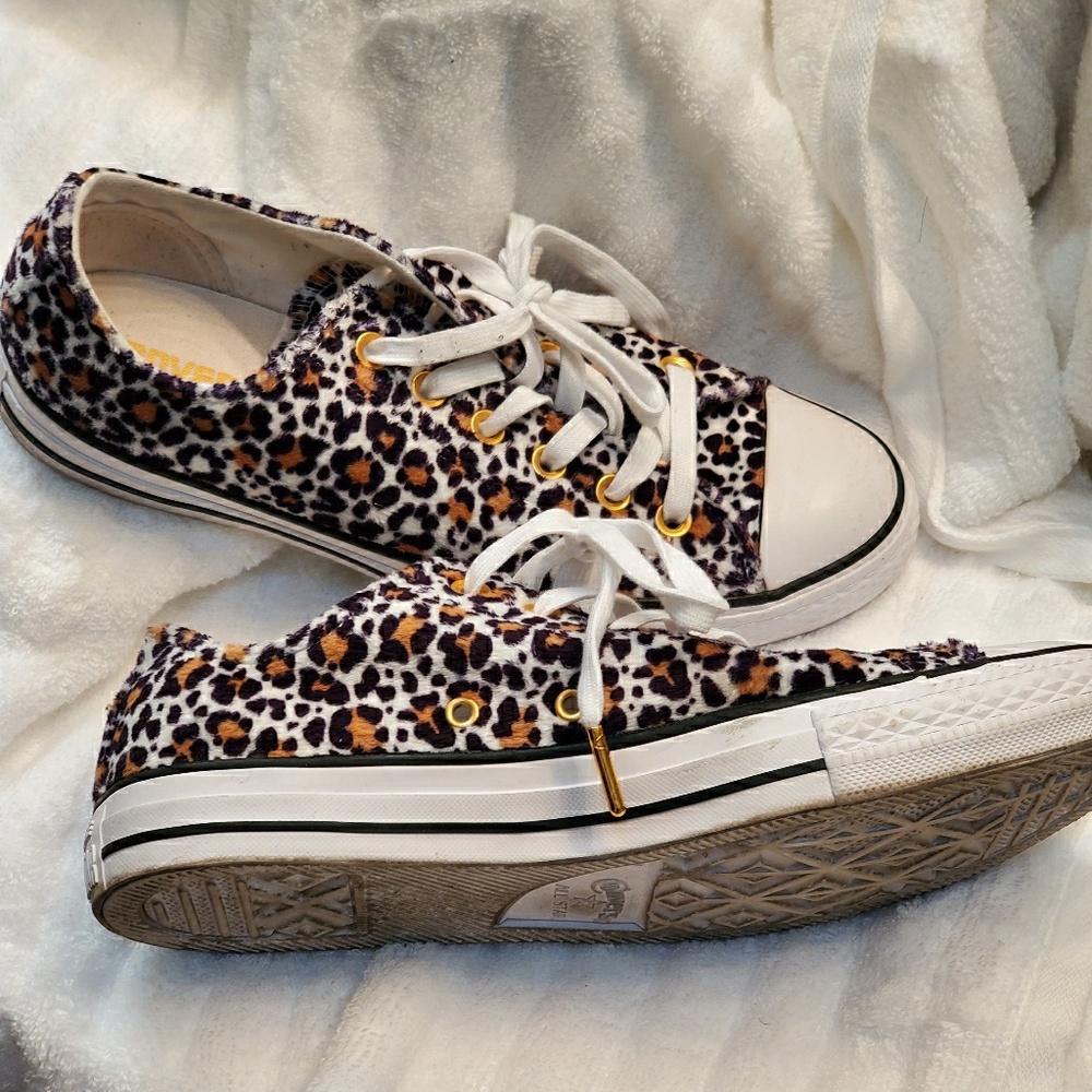 Converse Allstar Cheetah print